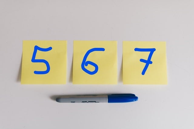 postits Inkedkelly-sikkema-BoAbPMRKLS0-unsplash_LI
